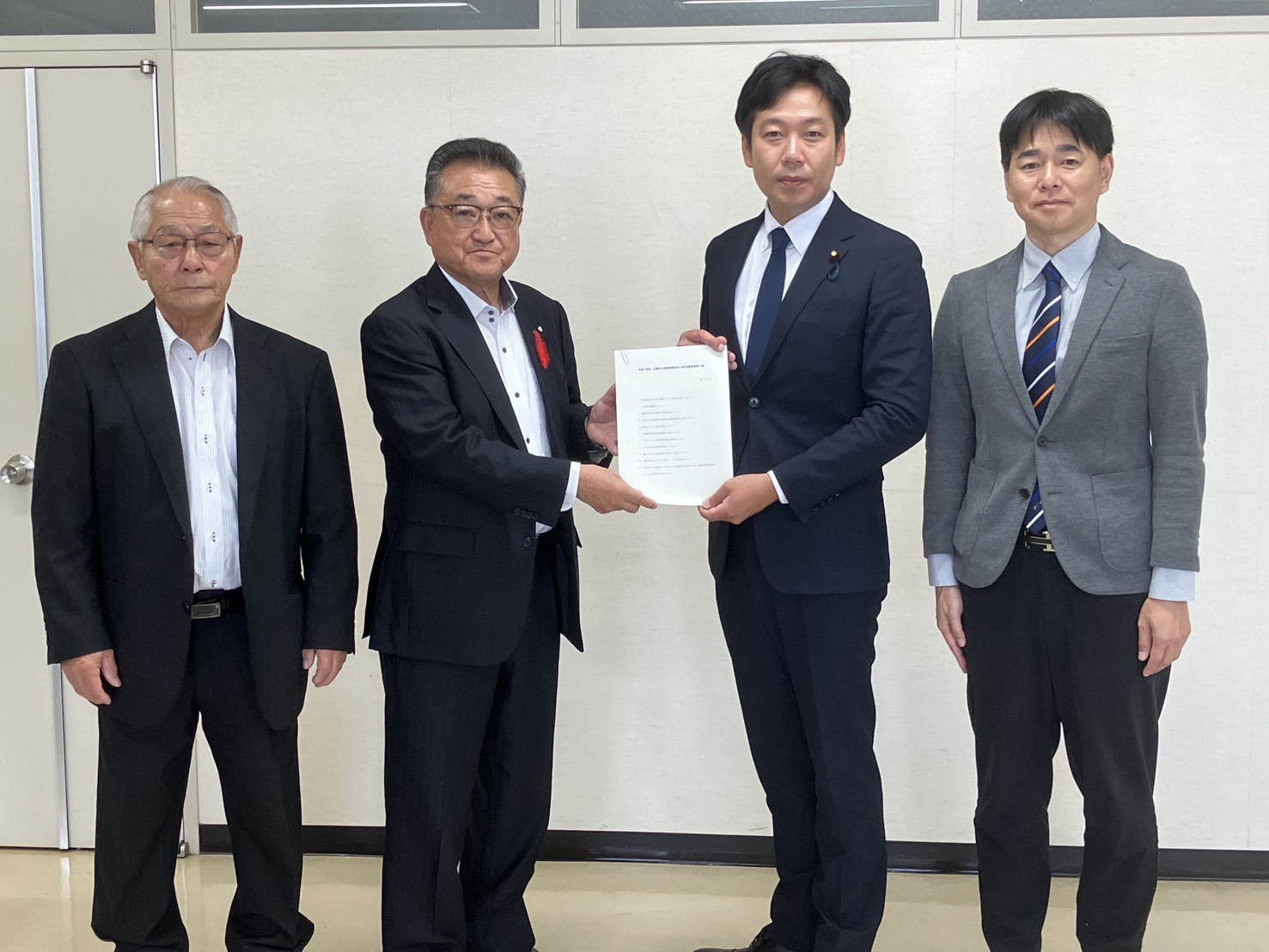 10.7-8離島政策懇談会を開催。かわはらだ英世・衆議院議員（北海道第12区）