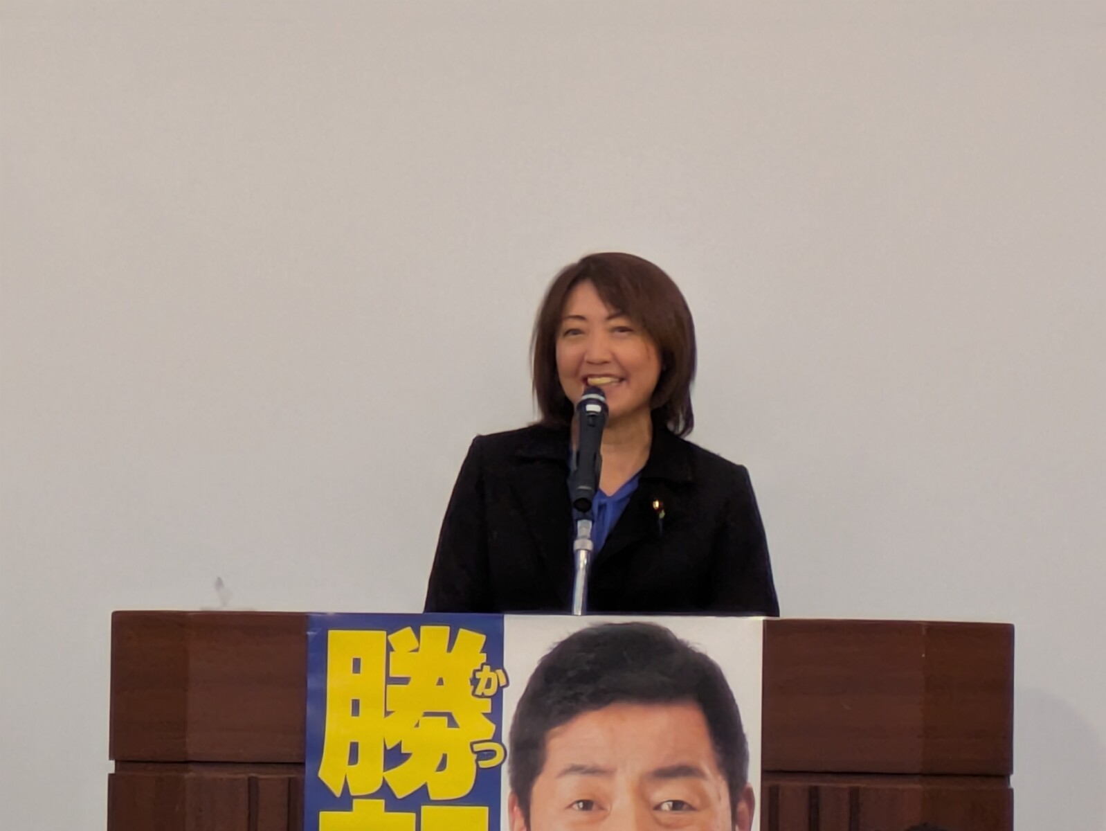 勝部けんじ参議が「国政報告会」を開催