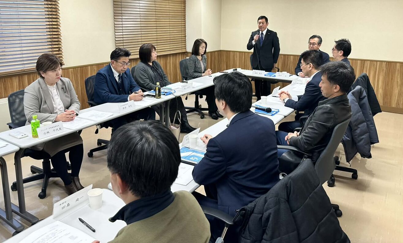 第１２７回常任幹事会を開催しました。